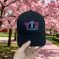 Load image into Gallery viewer, Cap VTR Vis Tes Rêves Blue Pink