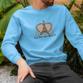 Load image into Gallery viewer, Sweater Blue La Vie Est Belle Heart