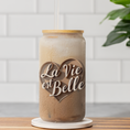Load image into Gallery viewer, Glass Tumbler Vie Est Belle Heart