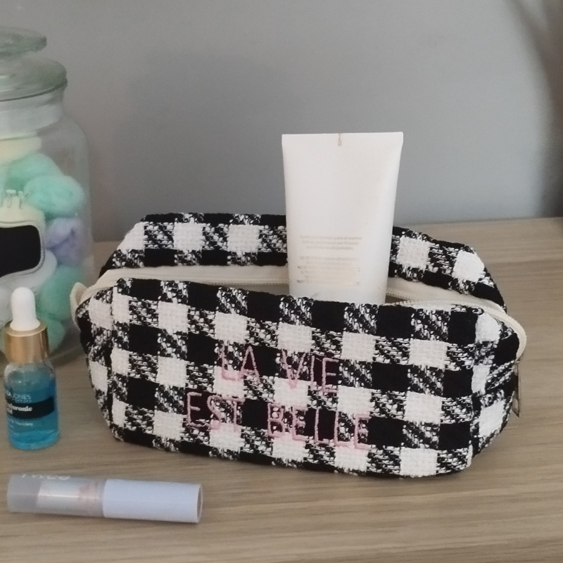 Personalized Embroidered Makeup Bag Plaid