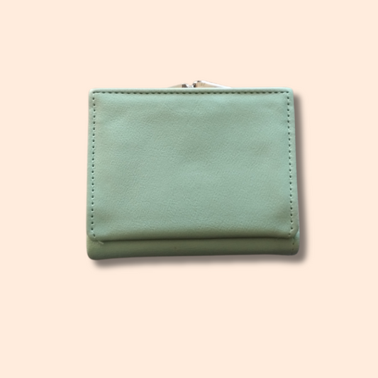 Women's Wallet With Heart