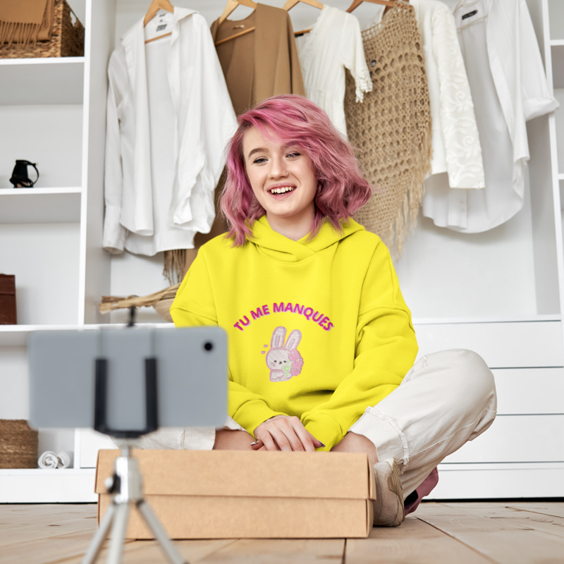 Hoodie Yellow Tu me Manques Rabbit