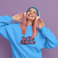 Load image into Gallery viewer, Sweater Blue La Vie en Rose Graffiti
