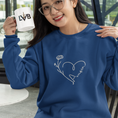 Load image into Gallery viewer, Sweater Navy Amour
