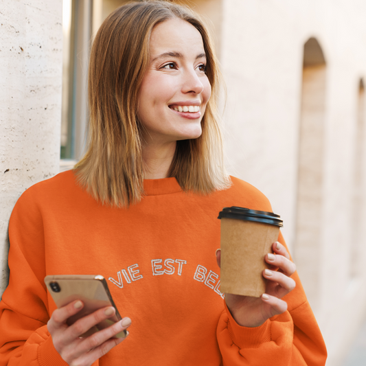 Sweater Orange La Vie Est Belle Round