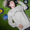 Load image into Gallery viewer, Sweater Gray La Vie Est Belle Round
