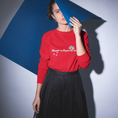 Load image into Gallery viewer, Sweater Red Donner sa Langue au Chat
