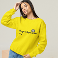 Load image into Gallery viewer, Sweater Yellow Donner sa Langue au Chat
