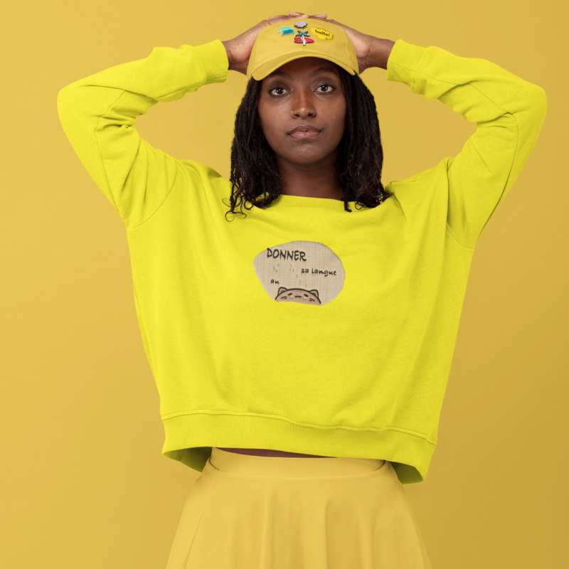 Sweater Yellow Donner sa Langue au Chat Kawaii