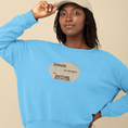 Load image into Gallery viewer, Sweater Blue Donner sa Langue au Chat Kawaii
