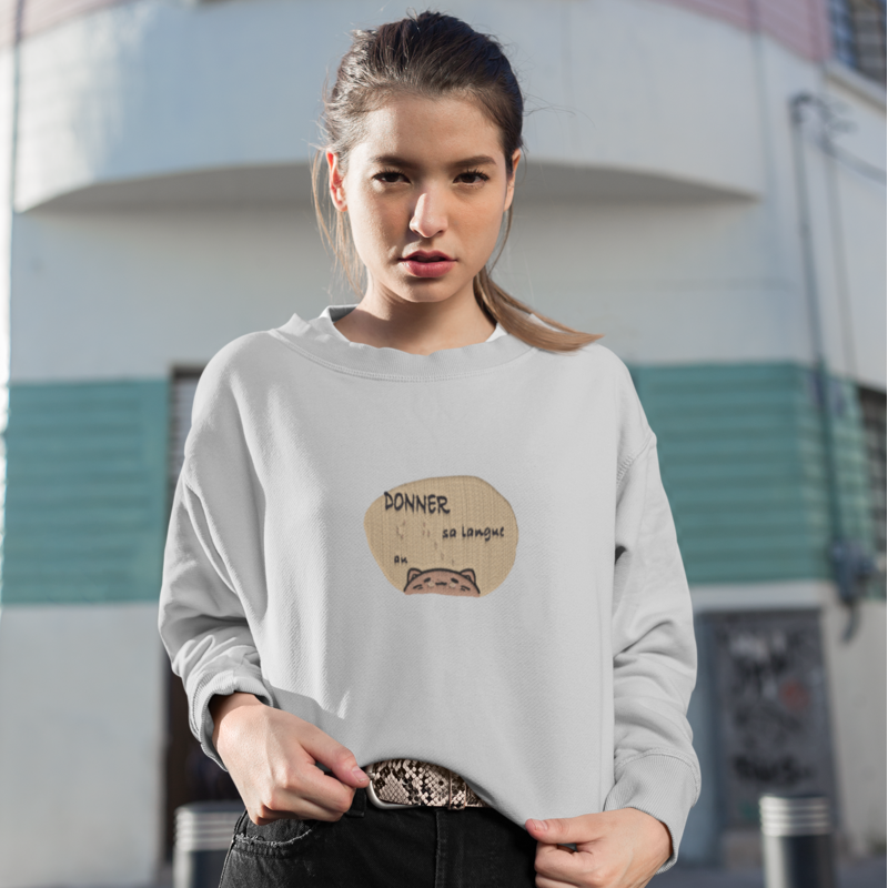 Sweater Gray Donner sa Langue au Chat Kawaii