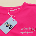 Load image into Gallery viewer, Tee Shirt Avoir un Coup de Foudre Embroidery
