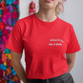 Load image into Gallery viewer, Tee Shirt Red Avoir un Coup de Foudre
