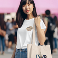Load image into Gallery viewer, Tee Shirt White Donner sa Langue au Chat Kawaii

