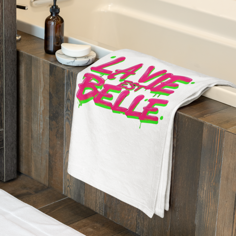 Towel White La Vie Est Belle Pink Green