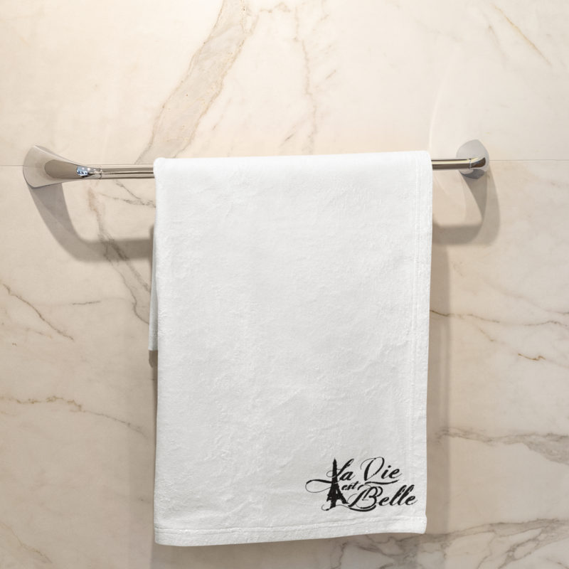 Towel White La Vie Est Belle