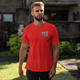 Load image into Gallery viewer, Tee Shirt Red La Vie Est Belle Frame
