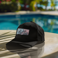 Load image into Gallery viewer, Cap Black Je Suis la Plus Belle

