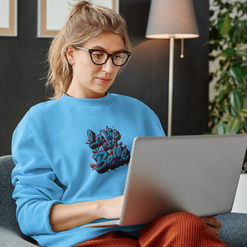 Sweater Blue La Vie Est Belle Bubble