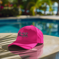 Load image into Gallery viewer, Cap Pink Je Suis La Plus Belle Blue
