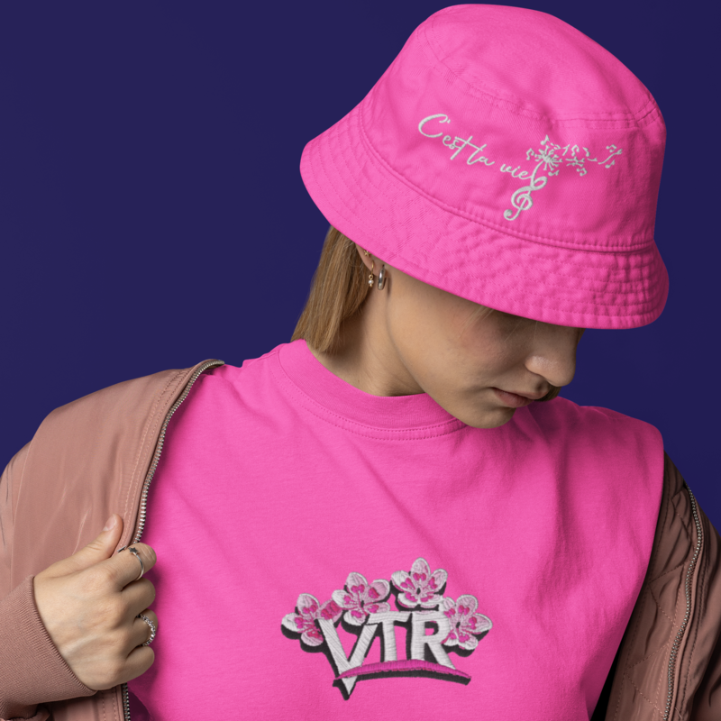 Hat Bob C'est La Vie