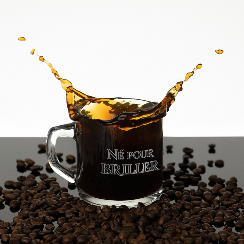 Glass Mug Né Pour Briller