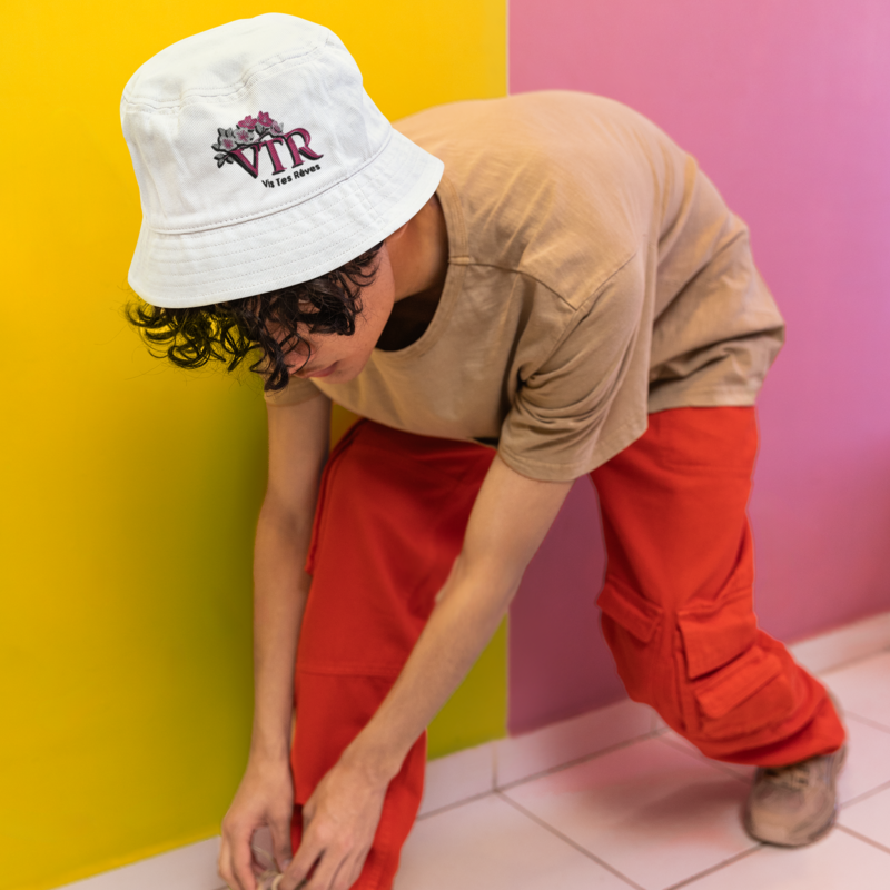 Hat Bob White VTR Vis Tes Rêves Sakura Flowers