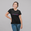 Load image into Gallery viewer, Tee Shirt Black Vis Tes Rêves Blue Pink
