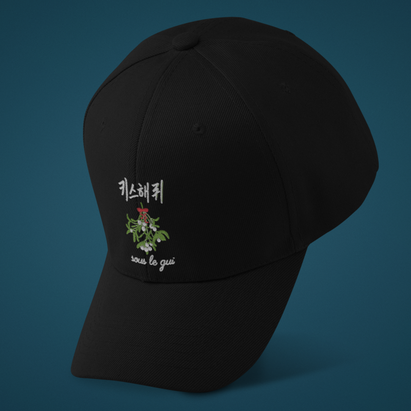 Embrasse Moi Sous le Gui in French Korean