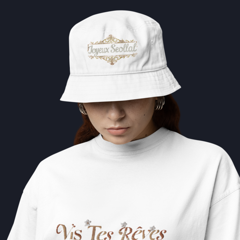 Hat Bob White Joyeux Seollal Gold