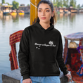 Load image into Gallery viewer, Hoodie Black Donner sa Langue au Chat
